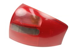 Recambio de piloto trasero derecho para audi a6 berlina (4b2) 2.4 (121kw) referencia OEM IAM 4B5945096  