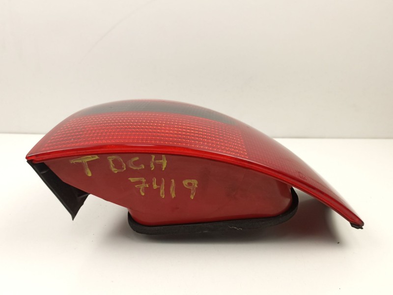 Recambio de piloto trasero derecho para audi a6 berlina (4b2) 2.4 (121kw) referencia OEM IAM 4B5945096  