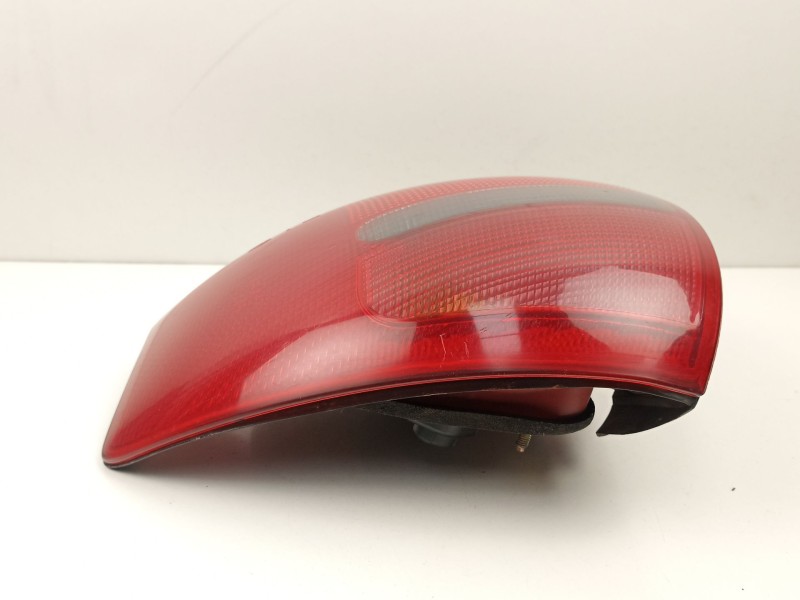 Recambio de piloto trasero derecho para audi a6 berlina (4b2) 2.4 (121kw) referencia OEM IAM 4B5945096  