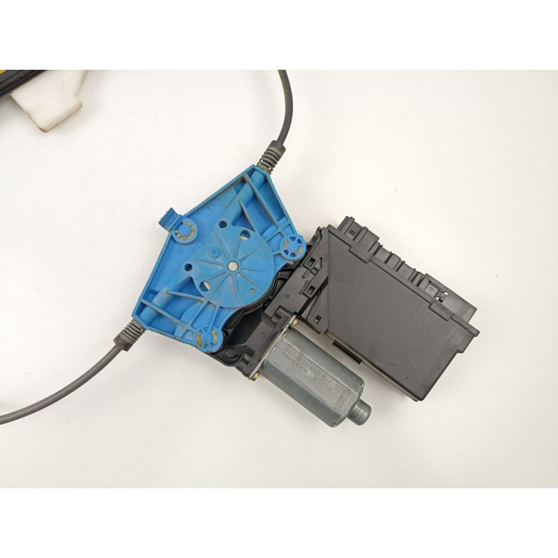 Recambio de elevalunas trasero derecho para audi a4 b7 (8ec) 2.0 tfsi referencia OEM IAM 8E0839462B 5WK47011EBF 8E0959802A