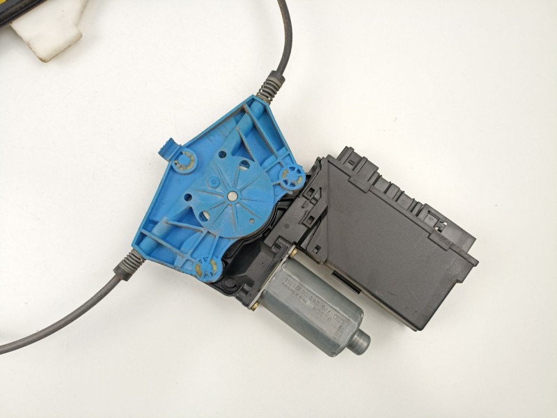 Recambio de elevalunas trasero derecho para audi a4 b7 (8ec) 2.0 tfsi referencia OEM IAM 8E0839462B 5WK47011EBF 8E0959802A