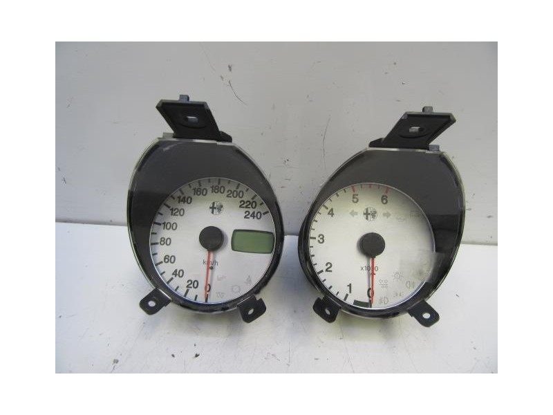 Recambio de cuadro instrumentos : alfa romeo 156 : 1.9 td (104,69cv [1999] para alfa romeo 156 1.9 td (104,69cv referencia OEM I