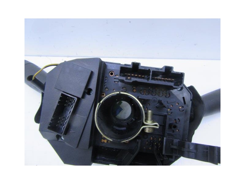 Recambio de mando luces y limpias : fiat punto : 1.9 d (85,65cv) [2005] para fiat punto 1.9 d referencia OEM IAM 735381041  