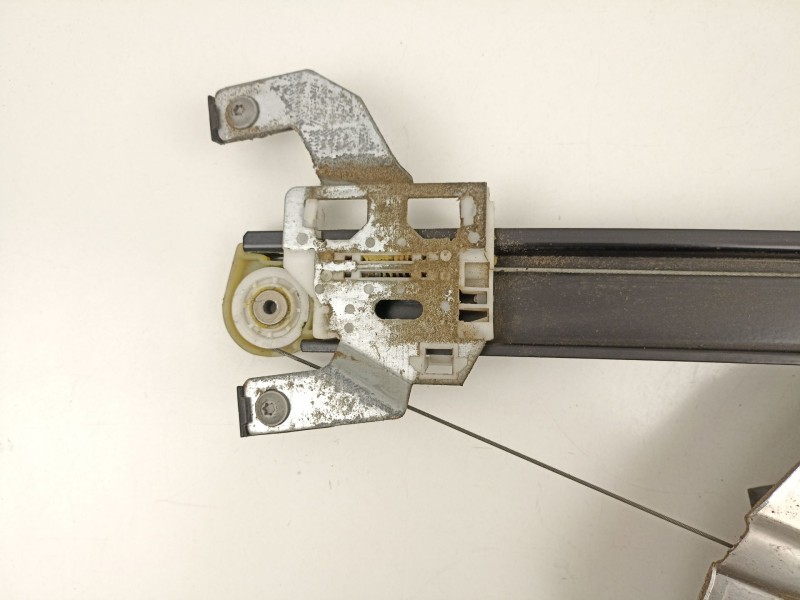 Recambio de elevalunas trasero izquierdo para audi a6 2.5 td referencia OEM IAM 4B0839397B  