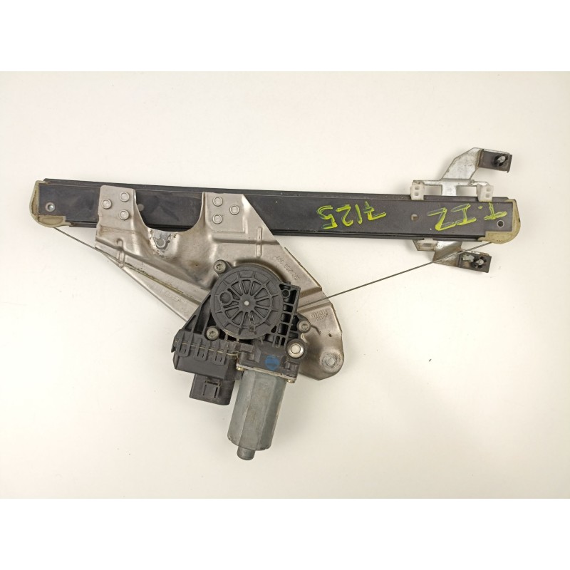 Recambio de elevalunas trasero izquierdo para audi a6 2.5 td referencia OEM IAM 4B0839397B  