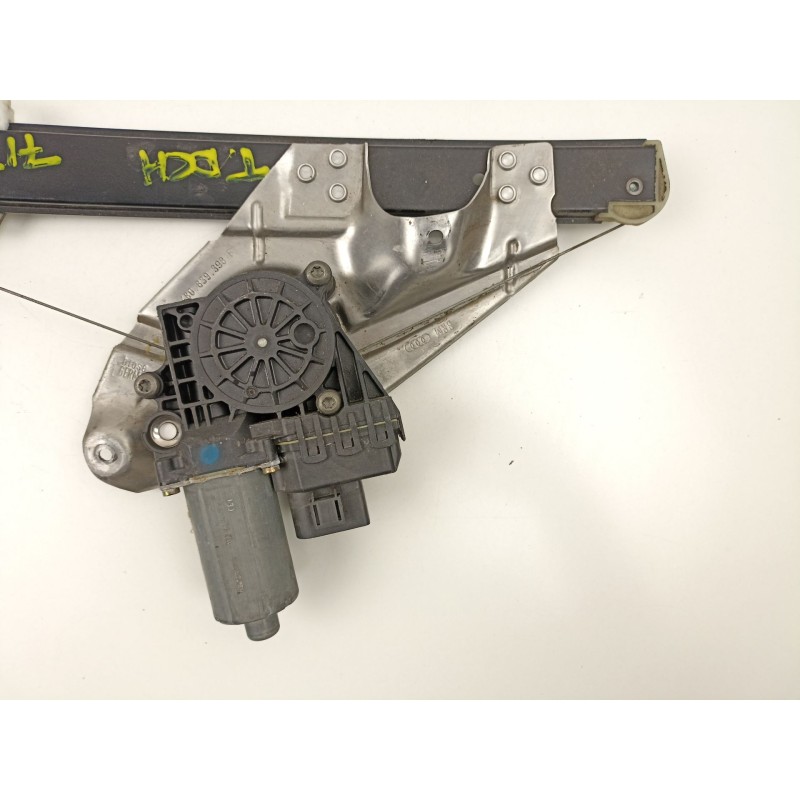 Recambio de elevalunas trasero derecho para audi a6 2.5 td referencia OEM IAM 4B0839398B  