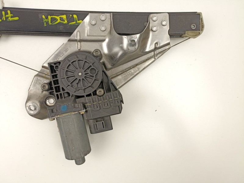 Recambio de elevalunas trasero derecho para audi a6 2.5 td referencia OEM IAM 4B0839398B  