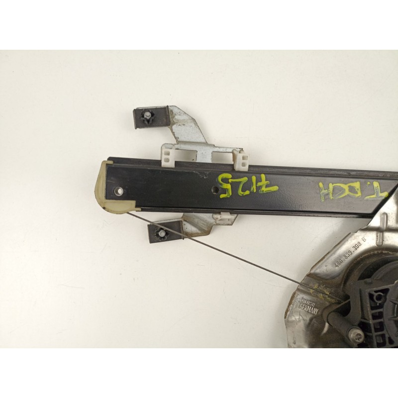 Recambio de elevalunas trasero derecho para audi a6 2.5 td referencia OEM IAM 4B0839398B  