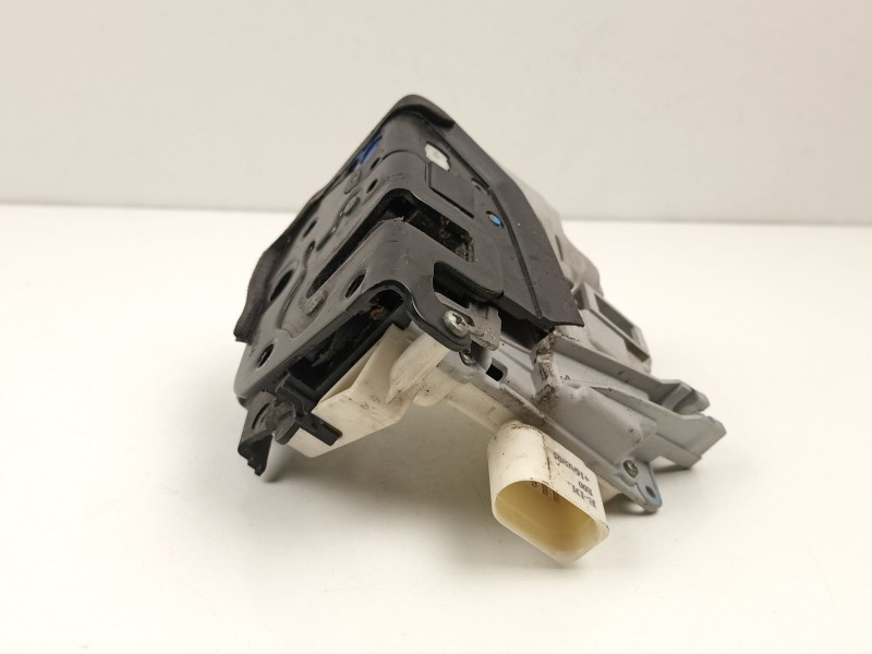 Recambio de cerradura puerta delantera izquierda para audi a4 b7 (8ec) 2.0 tfsi referencia OEM IAM 8E1837015AA  