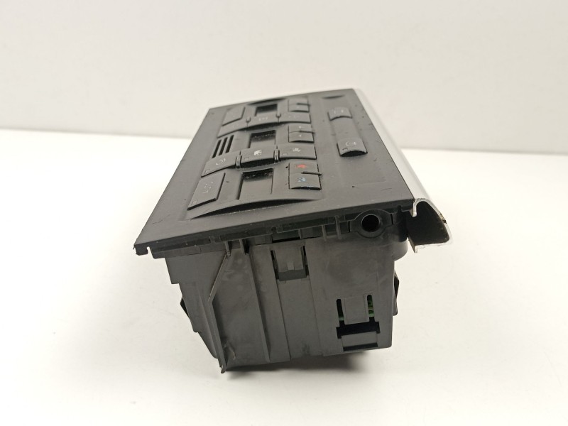 Recambio de mandos calefaccion aire para audi a4 b7 (8ec) 2.0 tfsi referencia OEM IAM 8E0820043AJ  8E0820043AJP