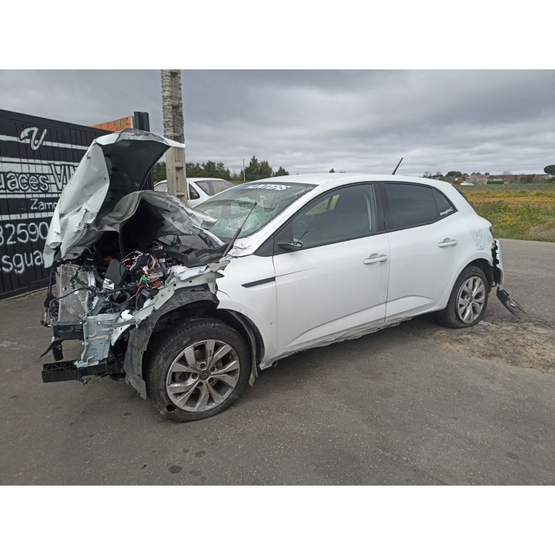 Recambio de carroceria para renault megane iv hatchback (b9a/m/n_) 1.3 tce 140 (b9nb) referencia OEM IAM   