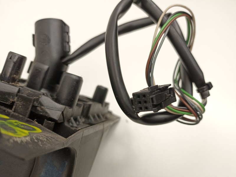 Recambio de retrovisor izquierdo para peugeot 307 (3a/c) 2.0 hdi 90 referencia OEM IAM 96347726  