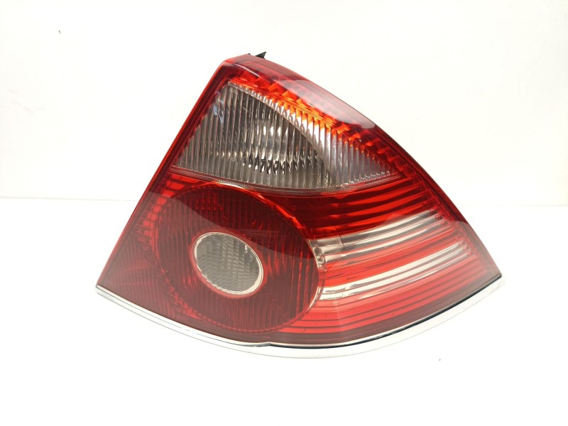 Recambio de piloto trasero derecho para ford mondeo iii (b5y) 2.2 tdci referencia OEM IAM 6S7113A602EB  