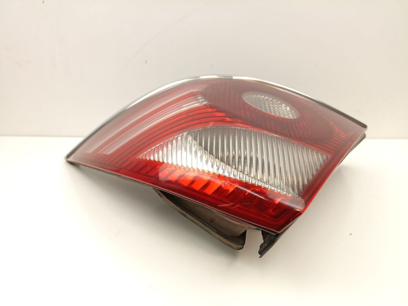 Recambio de piloto trasero derecho para ford mondeo iii (b5y) 2.2 tdci referencia OEM IAM 6S7113A602EB  