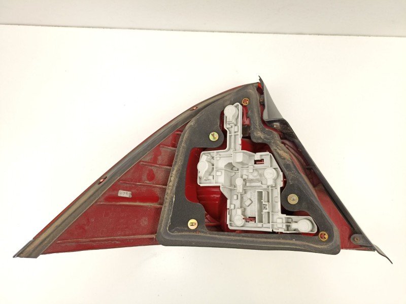 Recambio de piloto trasero derecho para ford mondeo iii (b5y) 2.2 tdci referencia OEM IAM 6S7113A602EB  