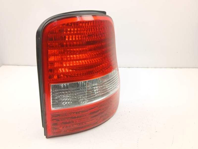 Recambio de piloto trasero derecho para kia carnival ii (gq) 2.9 crdi referencia OEM IAM 3K54A51150  
