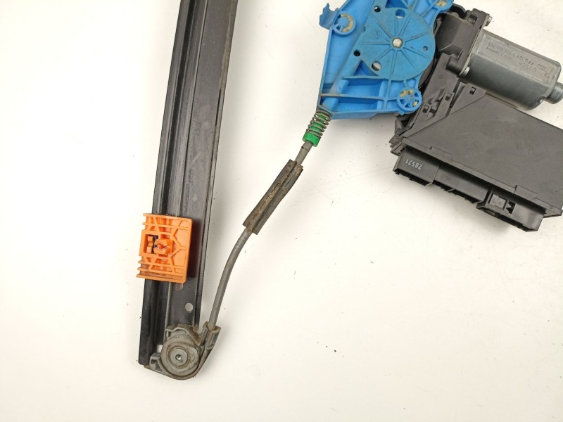 Recambio de elevalunas delantero izquierdo para audi a4 b7 (8ec) 2.0 tfsi referencia OEM IAM 8E0837461C 5WK49197BBF 8E1959801H