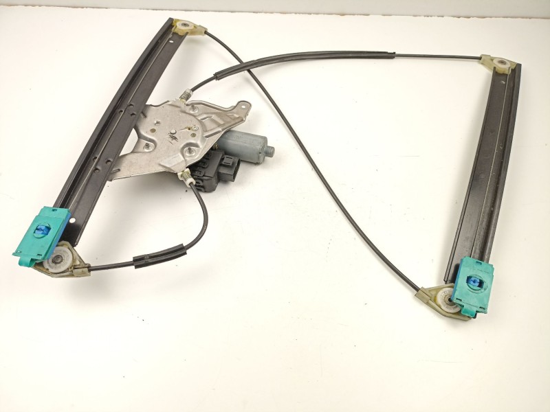 Recambio de elevalunas delantero izquierdo para audi a6 2.5 tdi referencia OEM IAM 4B0837397  