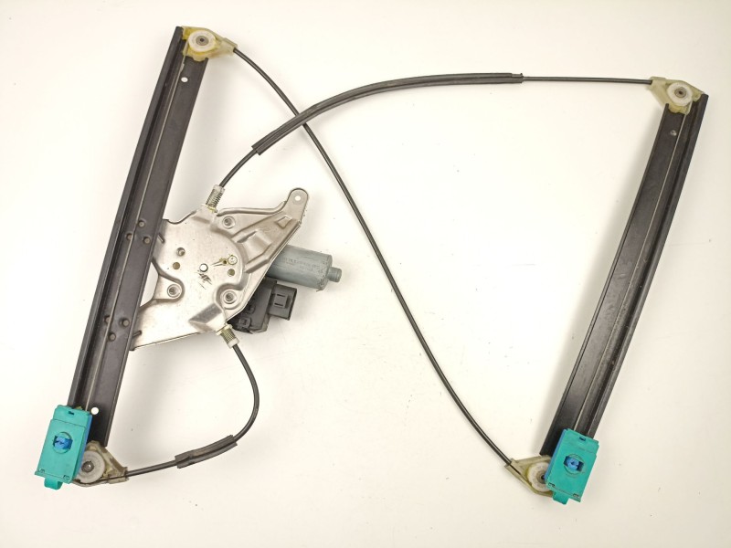 Recambio de elevalunas delantero izquierdo para audi a6 2.5 tdi referencia OEM IAM 4B0837397  