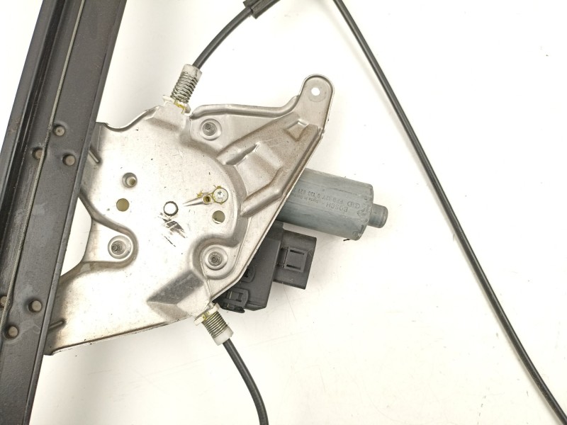 Recambio de elevalunas delantero izquierdo para audi a6 2.5 tdi referencia OEM IAM 4B0837397  