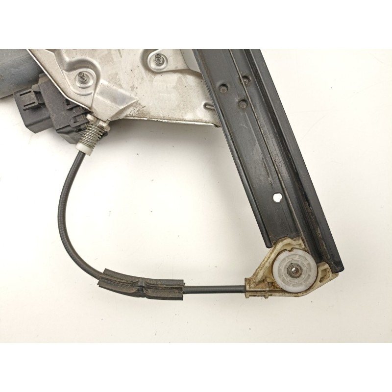 Recambio de elevalunas delantero derecho para audi a6 2.5 td referencia OEM IAM 4B0837398C  