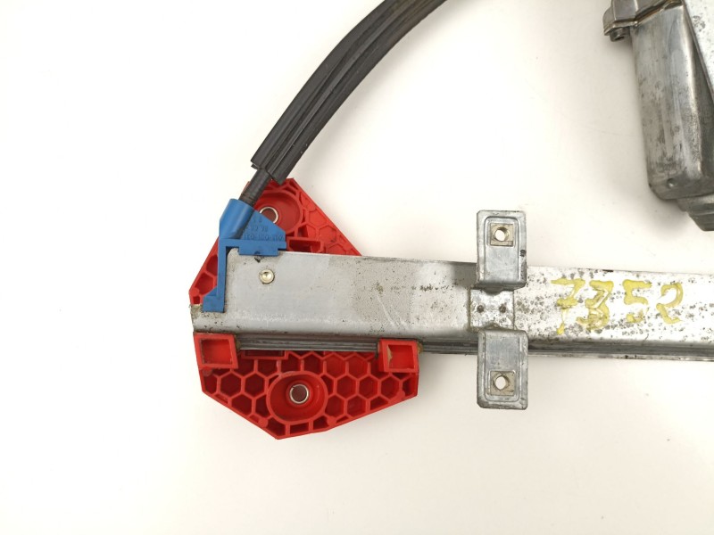 Recambio de elevalunas delantero derecho para ford mondeo 1.8 g referencia OEM IAM 93BBF23200BG  