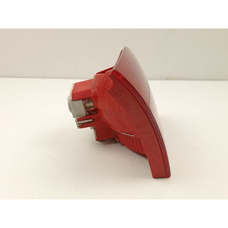 Recambio de piloto porton izquierdo para audi a3 1.9 tdi ranchera(105 cv) referencia OEM IAM 8P494509312S  