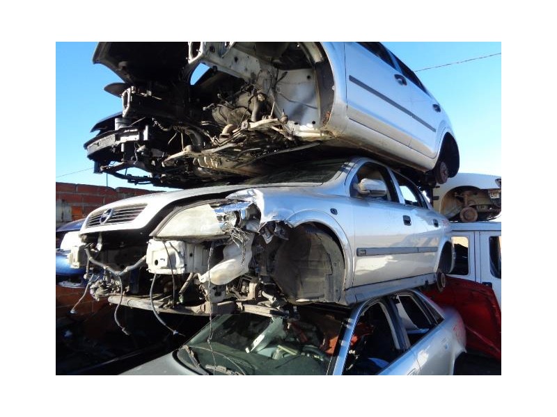 opel astra del año 2000