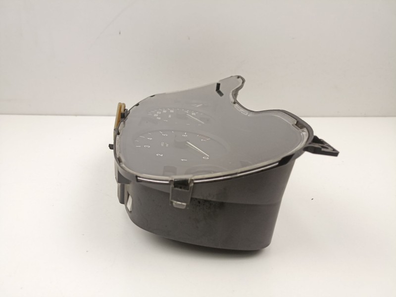 Recambio de cuadro instrumentos para opel astra 1.8 g referencia OEM IAM 9228755 110008830024 09228755EE