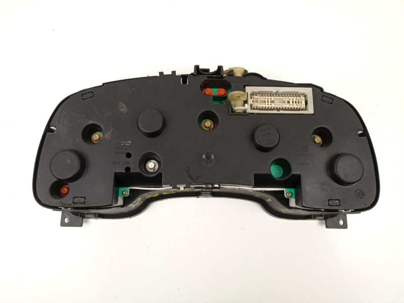 Recambio de cuadro instrumentos para opel astra 1.8 g referencia OEM IAM 9228755 110008830024 09228755EE