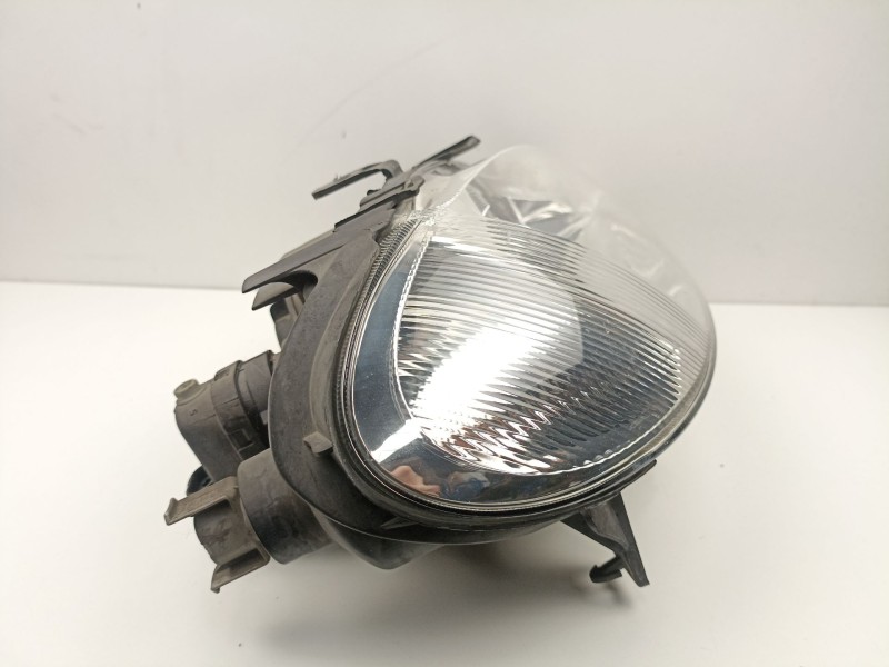 Recambio de faro derecho para renault megane i (ba0/1_) 1.9 dti (ba1u) referencia OEM IAM 7700427870 67743620 