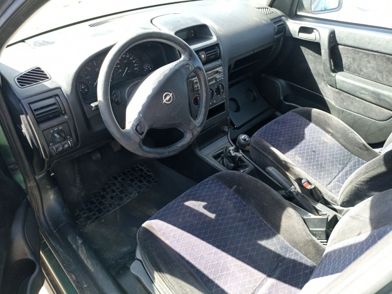 opel astra g berlina 2.0 del año 1998