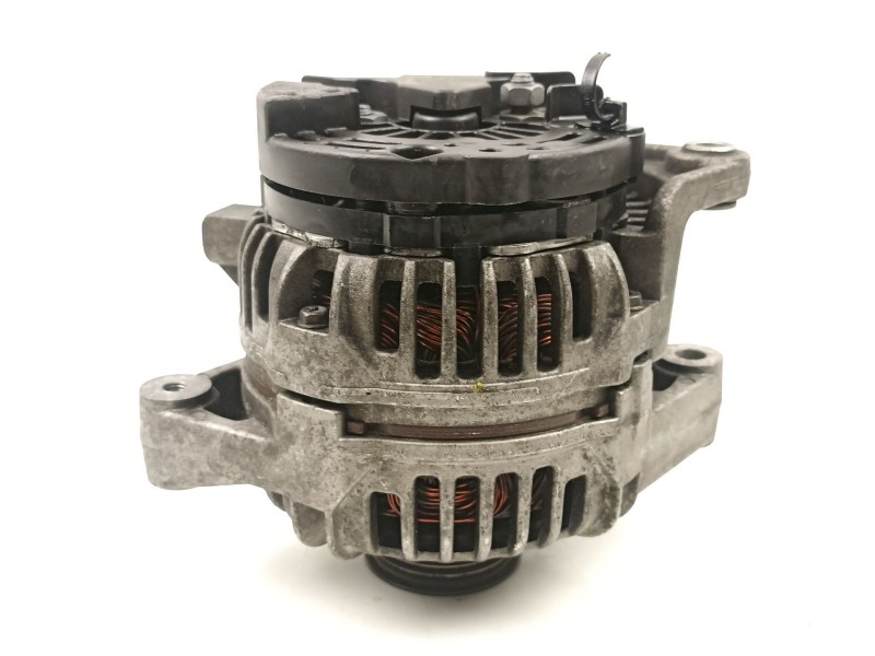 Recambio de alternador para opel astra 1.8 g referencia OEM IAM 90561971 0124415002 