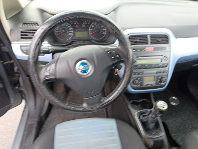 fiat grande punto van (199_) del año 2007