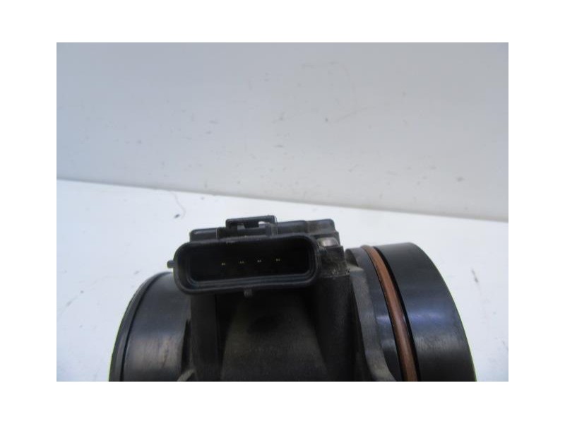 Recambio de caudalimetro : ford mondeo : 1.8 d (89,73cv) [1999] para ford mondeo 1.8 d referencia OEM IAM 97BP-12B579-AA  