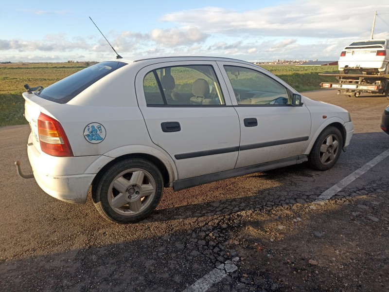 opel astra g hatchback (t98) del año 1998