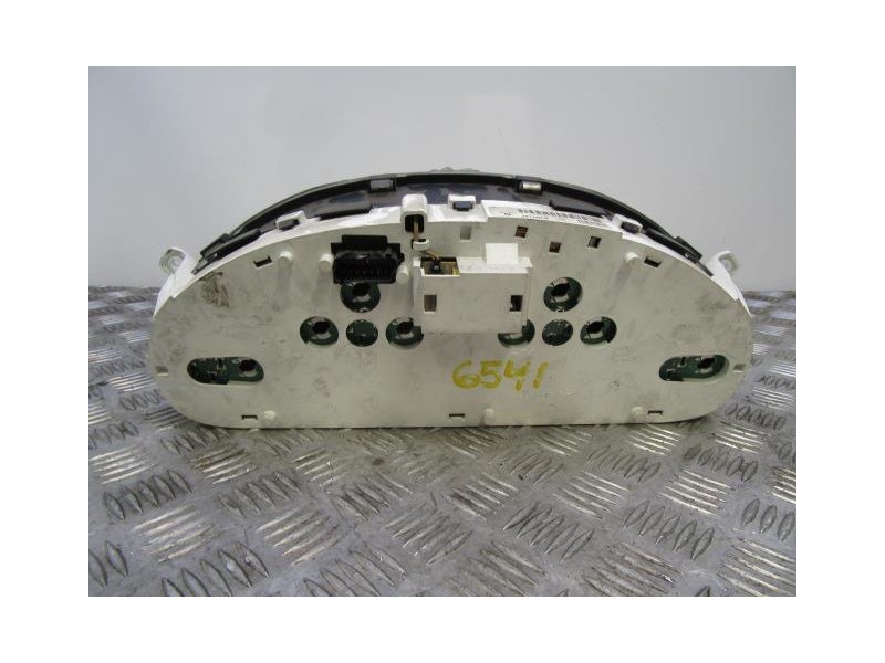 Recambio de cuadro instrumentos : chrysler voyager : 2.5 crdi [2004] para chrysler voyager 2.5 crdi referencia OEM IAM R409AH  