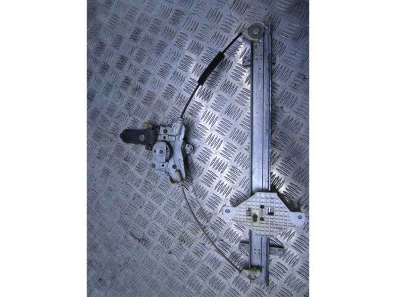 Recambio de elevalunas elec. del. izq. : hyundai terracan : 2.5 td (100,07cv) [2002] para hyundai terracan 2.5 td referencia OEM