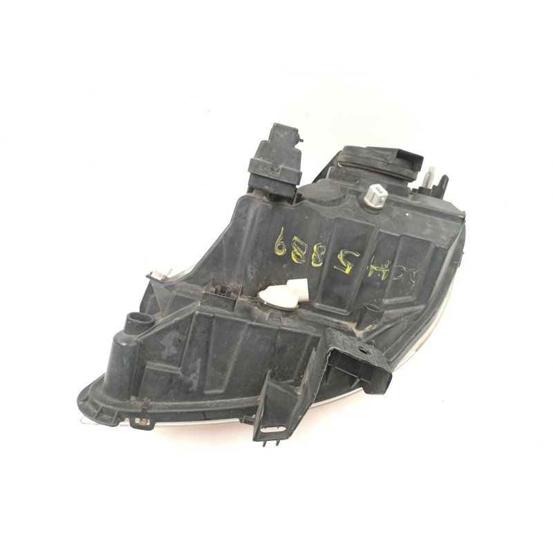Recambio de faro derecho para renault kangoo 1.5 dci referencia OEM IAM 8200150617  