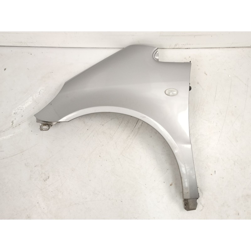 Recambio de aleta delantera izquierda para mercedes-benz clase a (w168) a 170 cdi (168.008) referencia OEM IAM A1688800318  