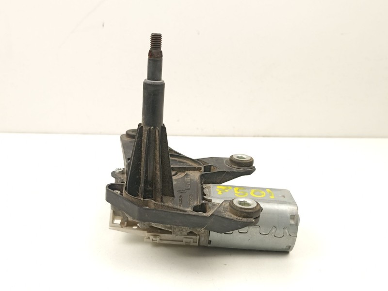 Recambio de motor limpia trasero para dacia duster ambiance 4x2 referencia OEM IAM 8200734582 W000004040 