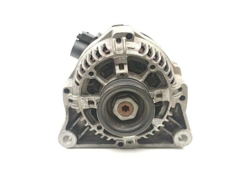 Recambio de alternador para peugeot 206 1.1 g referencia OEM IAM 9636204480 A11VI99 