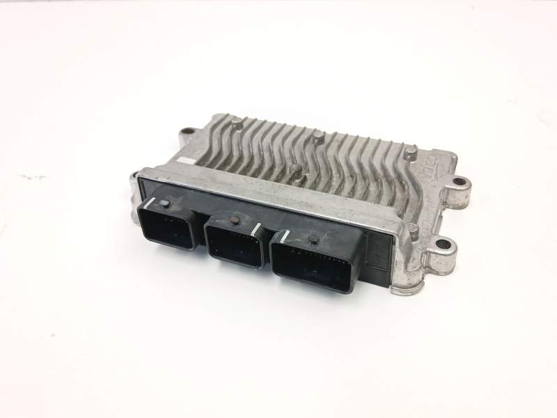 Recambio de centralita para peugeot 206 hatchback (2a/c) 1.4 i referencia OEM IAM 9661960880 215857841 9655883280
