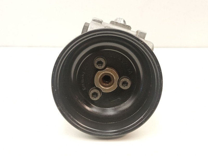 Recambio de bomba direccion para volkswagen polo 1.0 g -aer referencia OEM IAM 6N0145157  