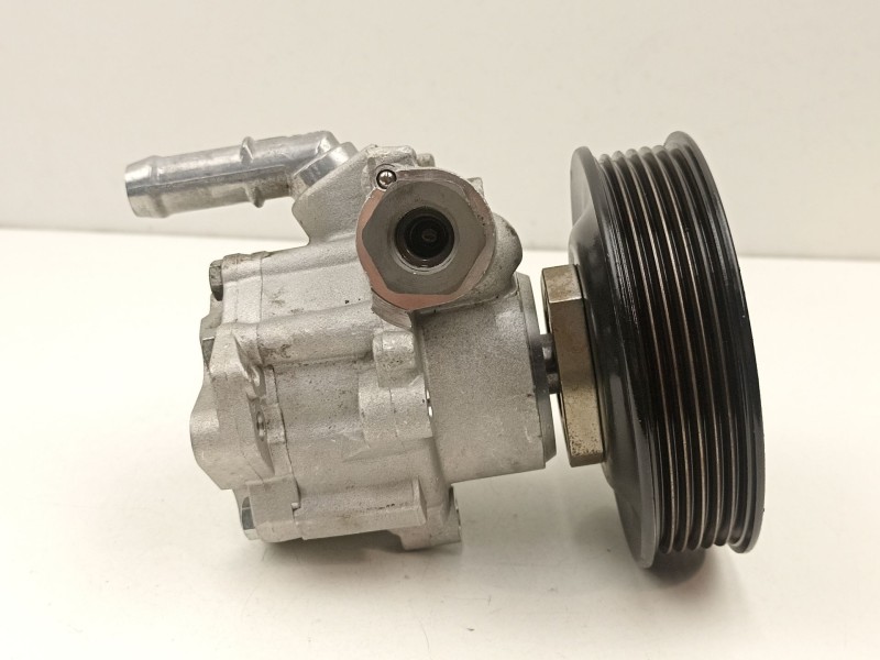 Recambio de bomba direccion para volkswagen polo 1.0 g -aer referencia OEM IAM 6N0145157  