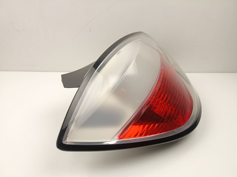 Recambio de piloto trasero izquierdo para opel astra h (a04) 1.4 (l48) referencia OEM IAM 24451835 342691834 