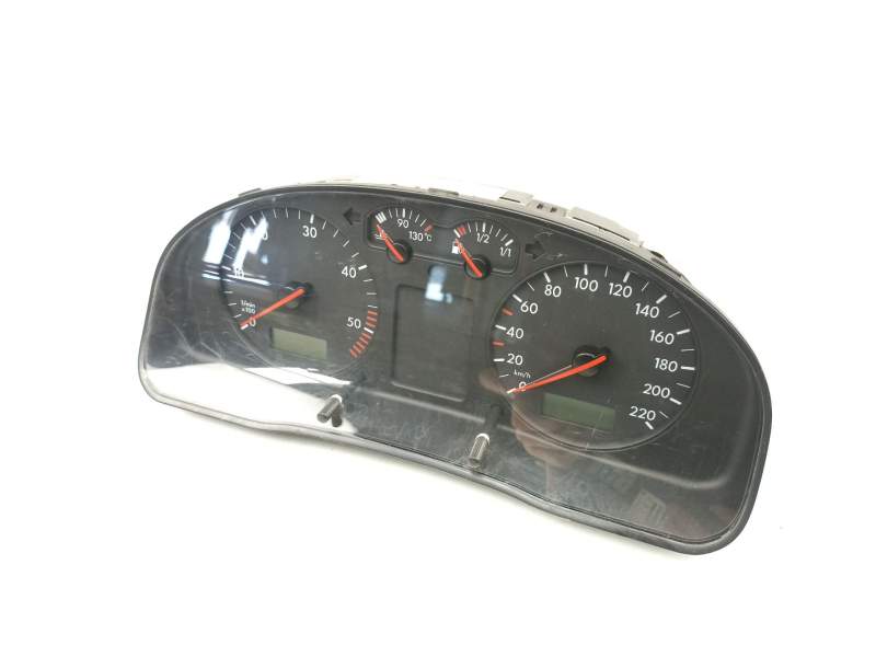 Recambio de cuadro instrumentos para volkswagen passat 1.9 tdi referencia OEM IAM 3B1919860C 110008919 