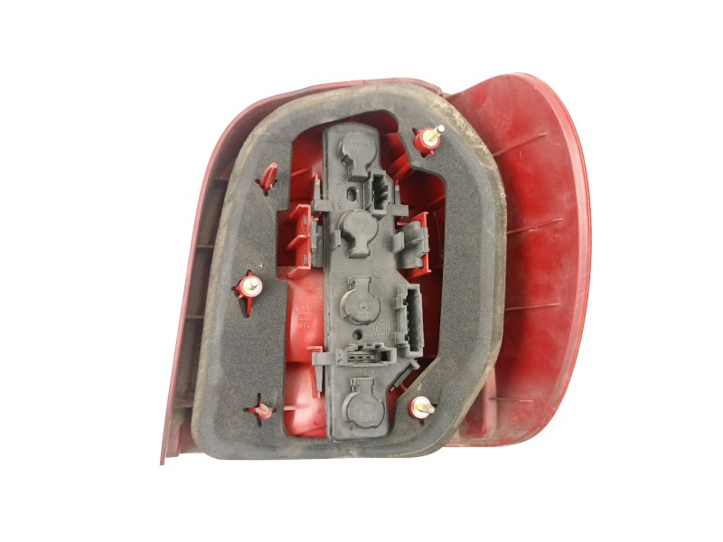 Recambio de piloto trasero izquierdo para volkswagen polo 1.4 g -ahw referencia OEM IAM 6N0945095H  