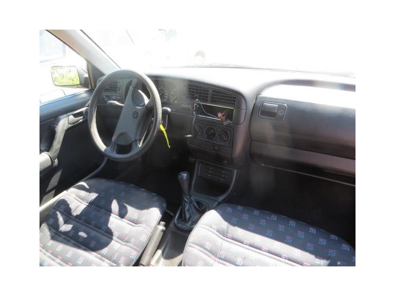 volkswagen golf del año 1998