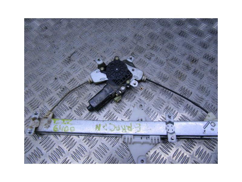 Recambio de elevalunas elec. tra. izq. : hyundai terracan : 2.5 td (100,07cv) [2002] para hyundai terracan 2.5 td referencia OEM